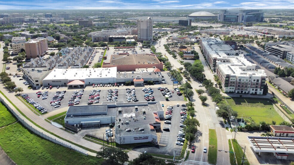 2453 S Braeswood Blvd, Houston, TX à louer - Photo de l’immeuble – Image 2 sur 4