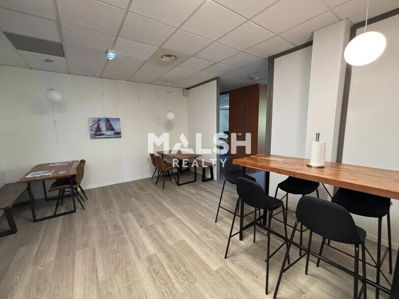 Bureau dans Limonest à vendre - Photo de l’immeuble – Image 3 sur 16