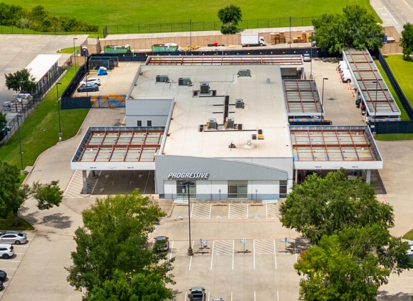 2890 Lake Ridge Rd, Lewisville, TX à louer Photo principale– Image 1 sur 9
