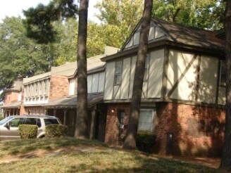 3235 S Mendenhall Rd, Memphis, TN à vendre - Photo de l’immeuble – Image 2 sur 19
