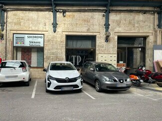 Plus de détails pour Local d'activités à louer