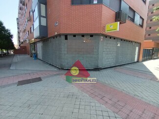 Plus de détails pour Local commercial à louer