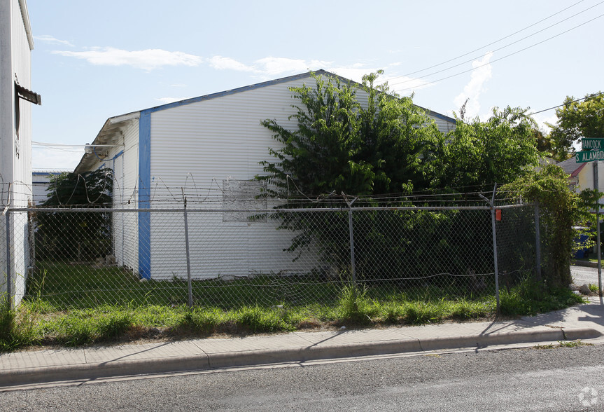 917 S Staples St, Corpus Christi, TX à vendre - Photo de l’immeuble – Image 3 sur 29