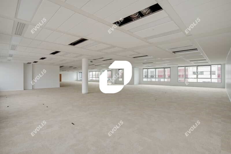 1 Avenue Du Stade De France, Saint-Denis à louer - Photo de l’immeuble – Image 3 sur 13