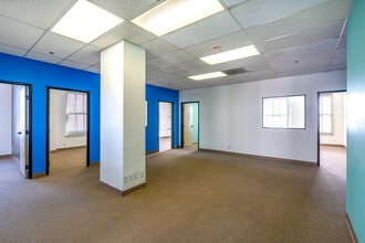 233 A St, San Diego, CA à vendre Photo intérieure– Image 2 sur 7