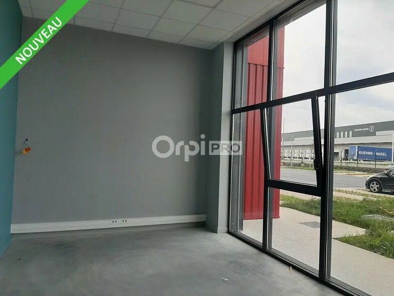 Local d’activités dans Portes-Lès-Valence à louer - Photo de l’immeuble – Image 1 sur 11