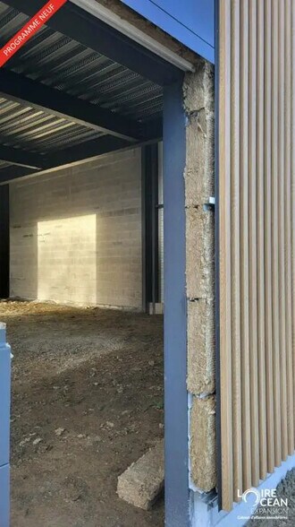 Local d'activités dans Pornic à vendre - Photo de l’immeuble – Image 3 sur 11