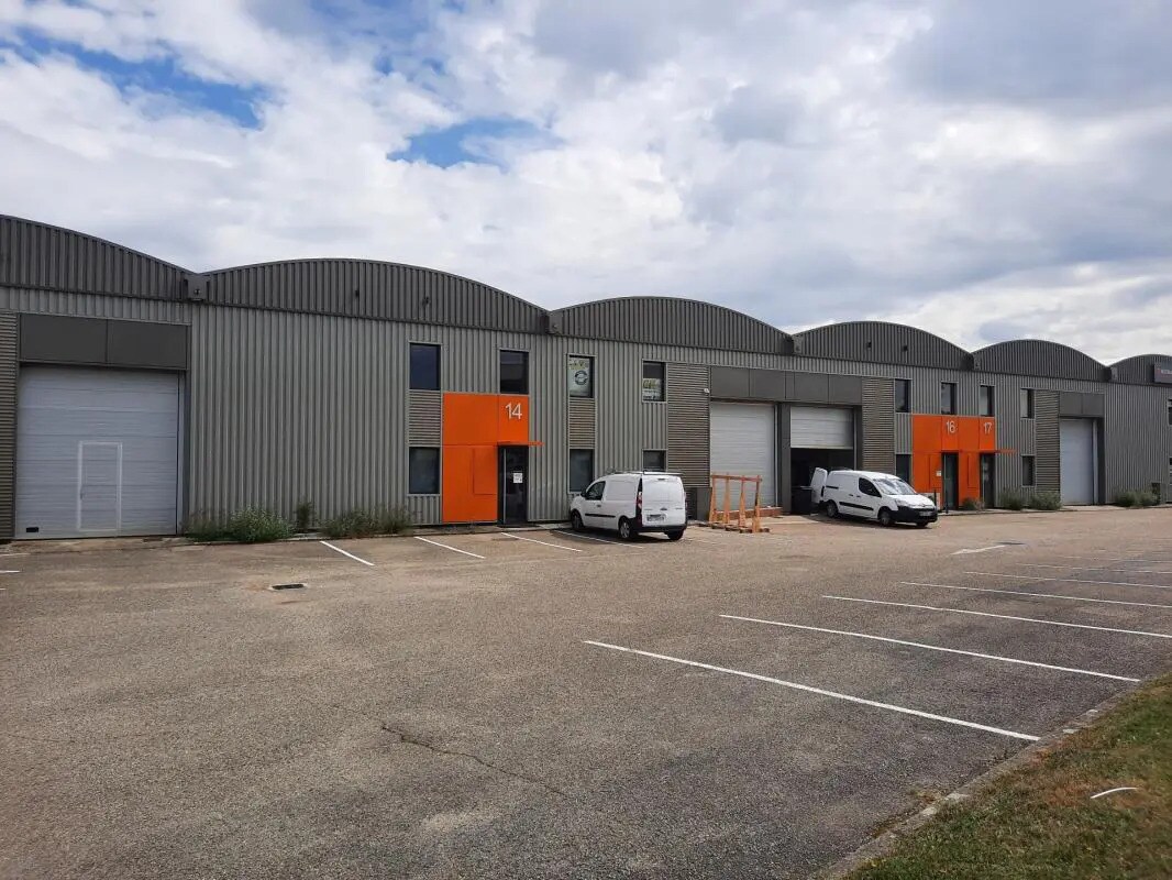 Bureau dans Dardilly à louer Photo de l’immeuble– Image 1 sur 6