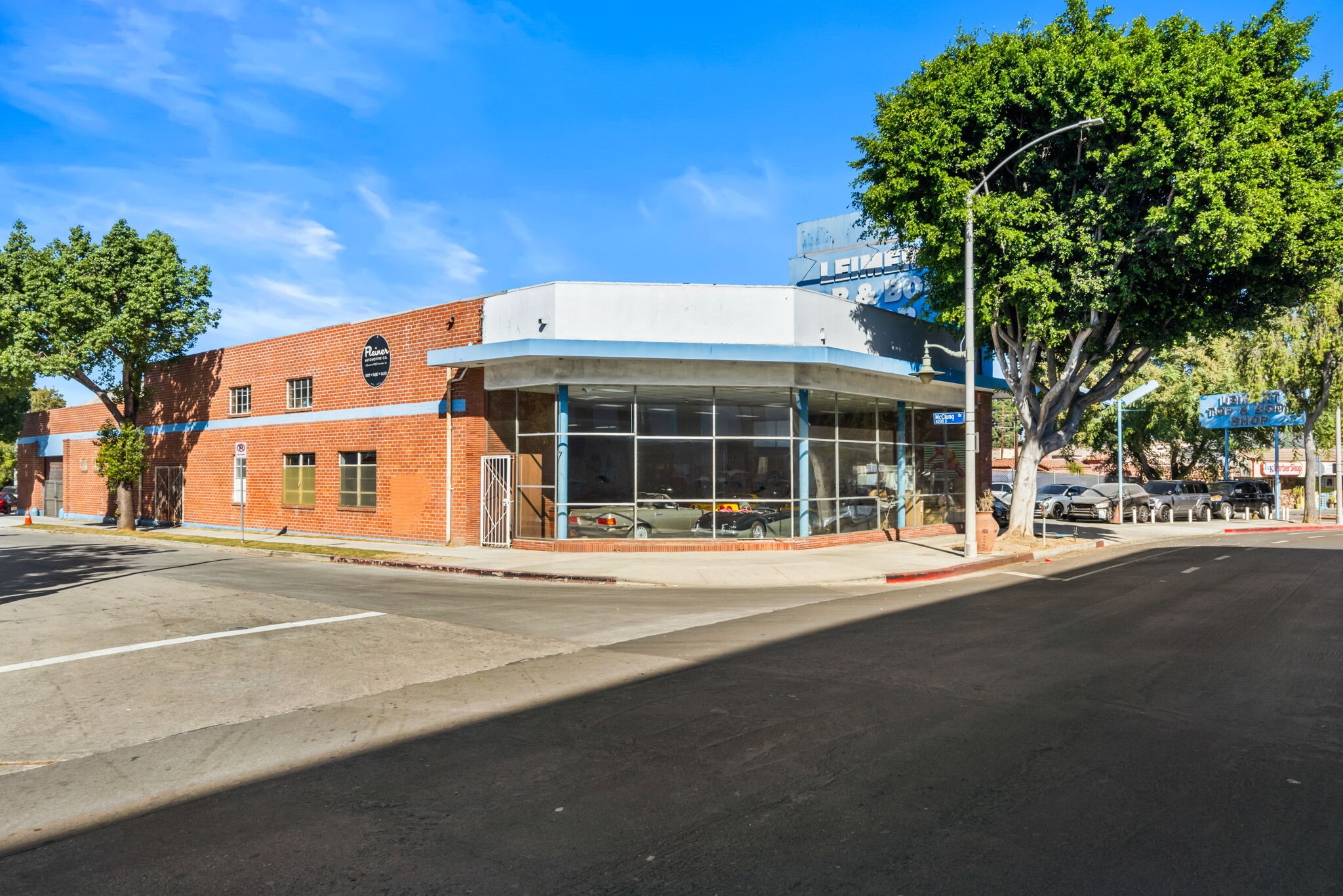 3443 W 43rd St, Los Angeles, CA à louer Photo principale– Image 1 sur 26