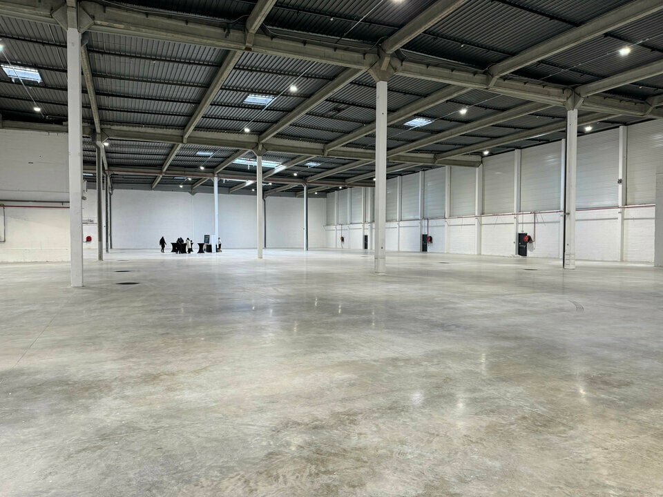 Industriel/Logistique dans Aulnay-sous-Bois à louer Photo intérieure– Image 1 sur 9