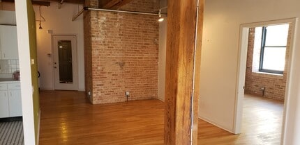 14-16 N Peoria St, Chicago, IL à louer Photo intérieure– Image 2 sur 28