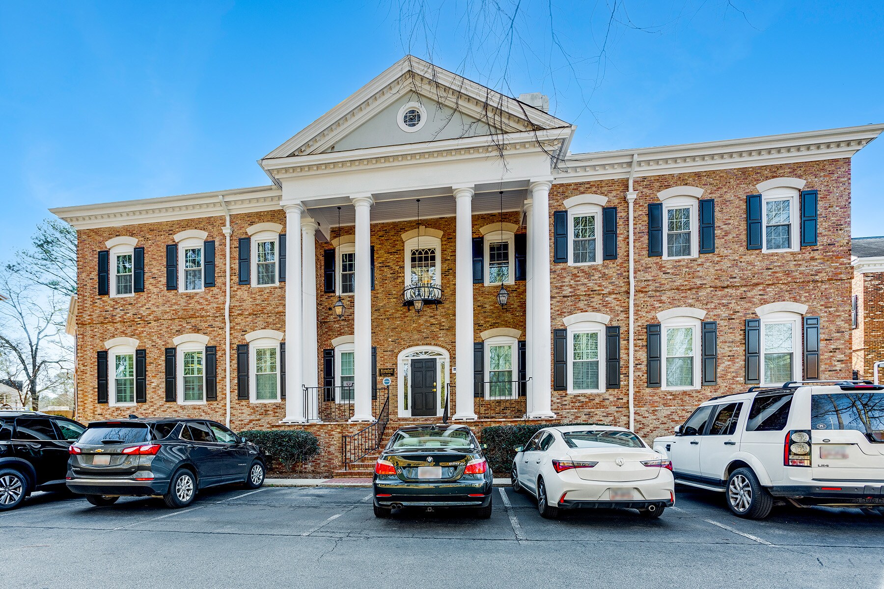 2941 Piedmont Rd NE, Atlanta, GA à louer Photo principale– Image 1 sur 4