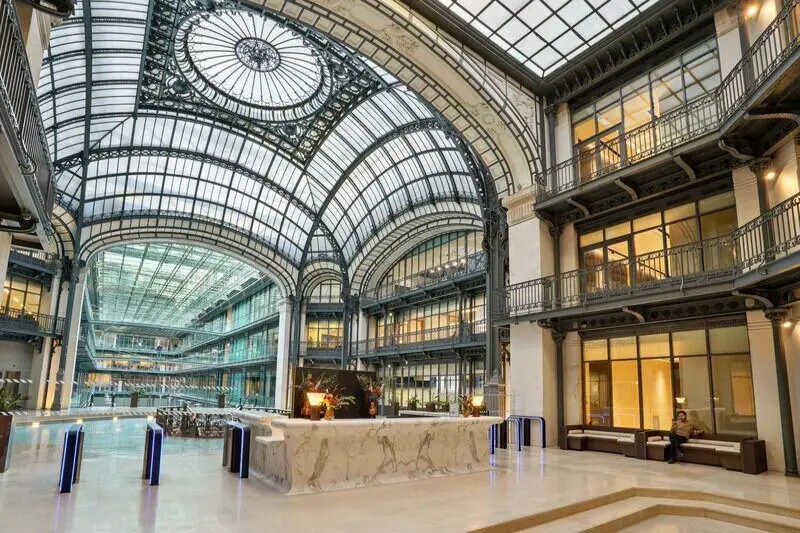 16 Rue Du Quatre Septembre, Paris à louer Photo de l’immeuble– Image 1 sur 17