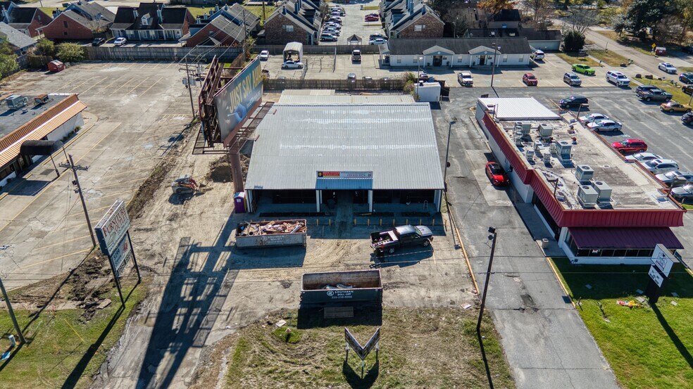 7122 Florida Blvd, Baton Rouge, LA à louer - Photo de l’immeuble – Image 2 sur 22