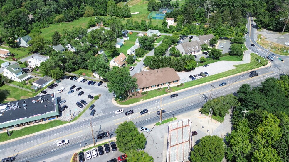 9601-9611 Reisterstown Rd, Owings Mills, MD à louer - Aérien – Image 3 sur 17