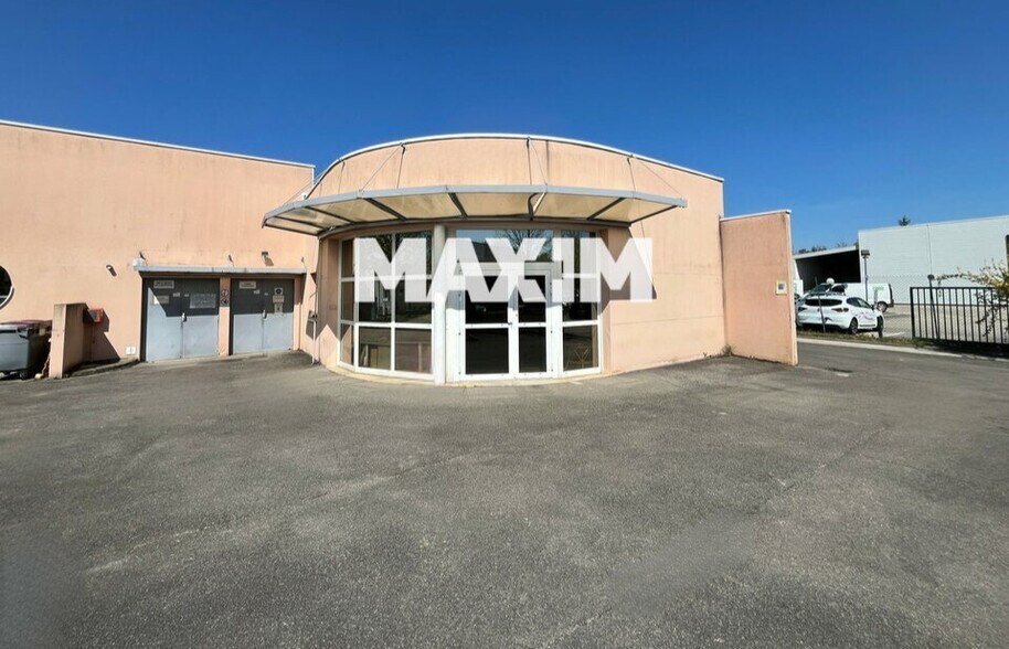 19 Rue Des Grandes Varennes, Ahuy à louer - Photo de l’immeuble – Image 2 sur 4