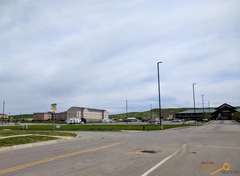 3241 E Mall Dr, Rapid City, SD à vendre Photo principale– Image 1 sur 28