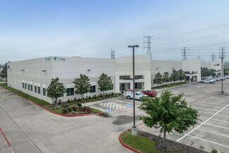 Plus de détails pour 7220 N Sam Houston Pky W, Houston, TX - Industriel/Logistique à louer