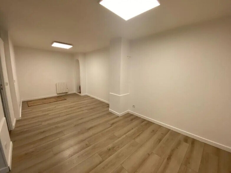 Bureau dans Paris à louer - Photo de l’immeuble – Image 3 sur 7