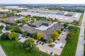 11300-11398 Aurora Ave, Urbandale, IA - Vue aérienne vue de carte - Image1
