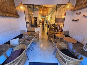 Local commercial dans Barcelone, Barcelona à louer Photo intérieure– Image 2 sur 14