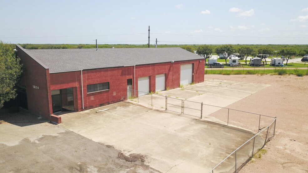13004 N Navarro St, Victoria, TX à vendre - Photo de l’immeuble – Image 3 sur 9