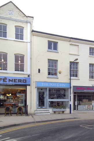 Plus de détails pour 48 Brook St, Warwick - Local commercial à vendre
