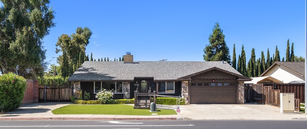 1230 Vancouver Way, Livermore, CA à vendre - Photo de l’immeuble – Image 3 sur 48