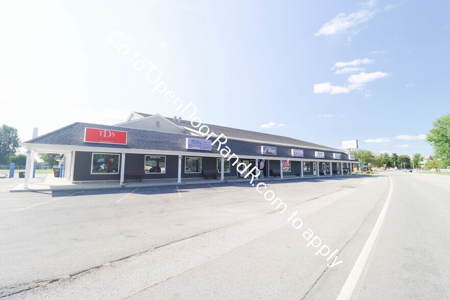 1308 S Randolph St, Garrett, IN à louer - Photo de l’immeuble – Image 3 sur 5