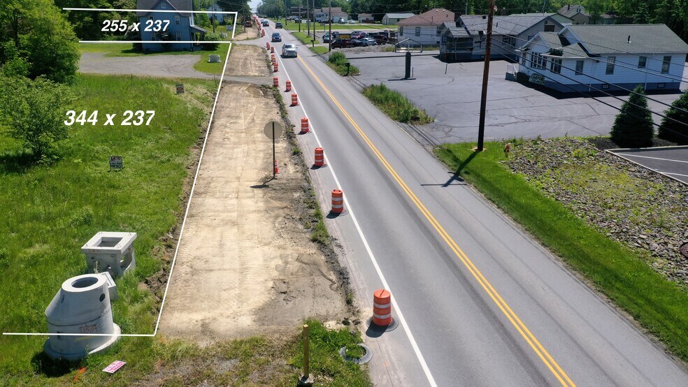 Foxwood Ct, Youngstown, OH à vendre - Photo de l’immeuble – Image 2 sur 4