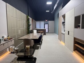 1406-1416 N Dixie Hwy, Hollywood, FL à louer Photo intérieure– Image 2 sur 8