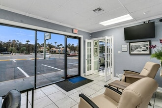 4257 W Kennedy Blvd, Tampa, FL à louer Photo intérieure– Image 1 sur 15