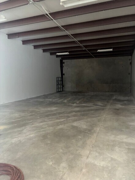 4814 Alexander Ln, Dallas, TX à louer - Photo intérieure – Image 3 sur 12