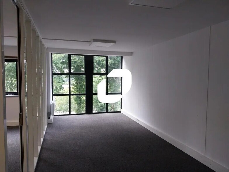 Bureau dans Orvault à louer - Photo de l’immeuble – Image 3 sur 15