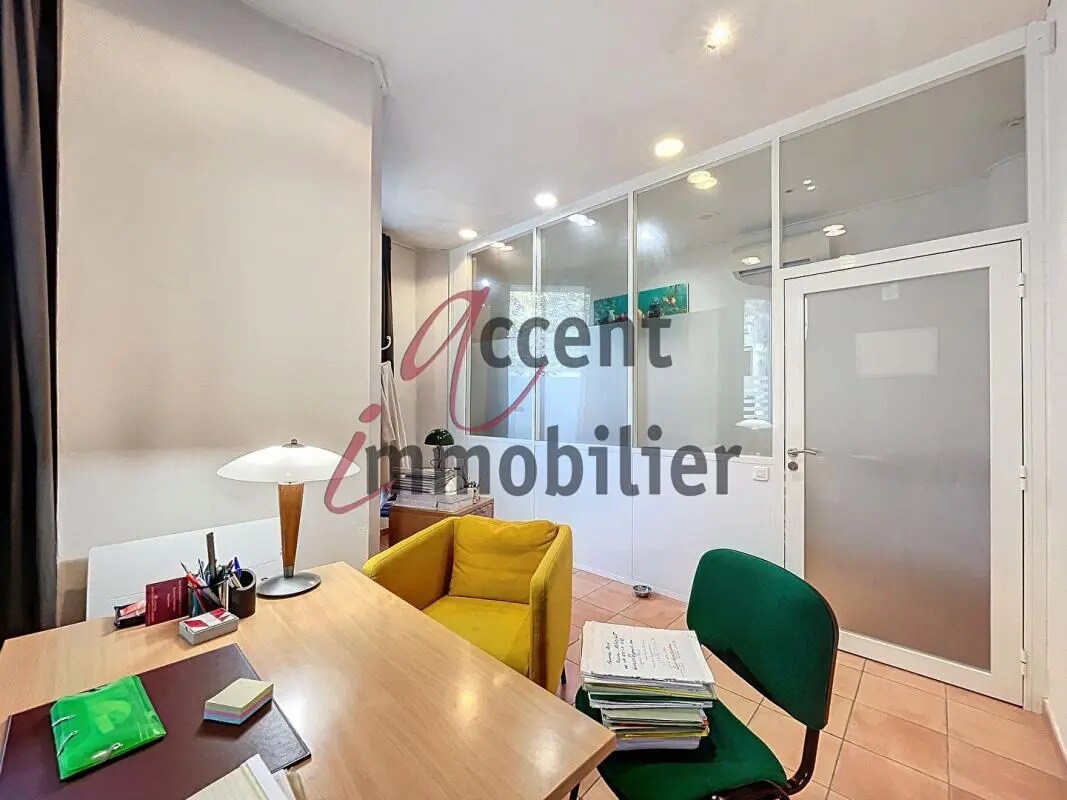 Bureau dans Cavaillon à louer Photo intérieure– Image 1 sur 5