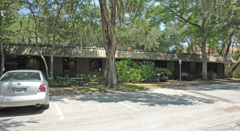 1435 Julia St, Fernandina Beach, FL à vendre - Photo de l’immeuble – Image 3 sur 13