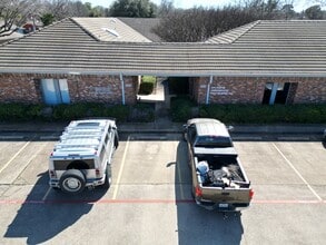 905 Medical Centre Dr, Arlington, TX à louer Photo de l’immeuble– Image 2 sur 6