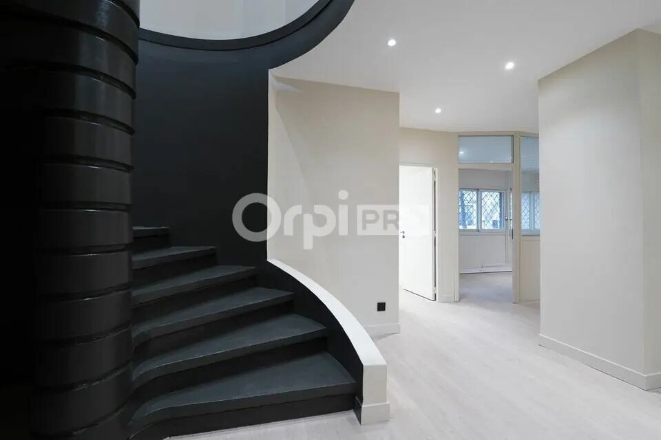 Bureau dans Lyon à louer Photo intérieure– Image 1 sur 12