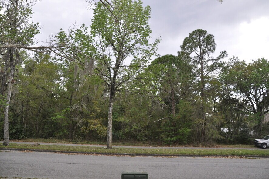 965 Candlelight Blvd, Brooksville, FL à vendre - Photo de l’immeuble – Image 2 sur 12