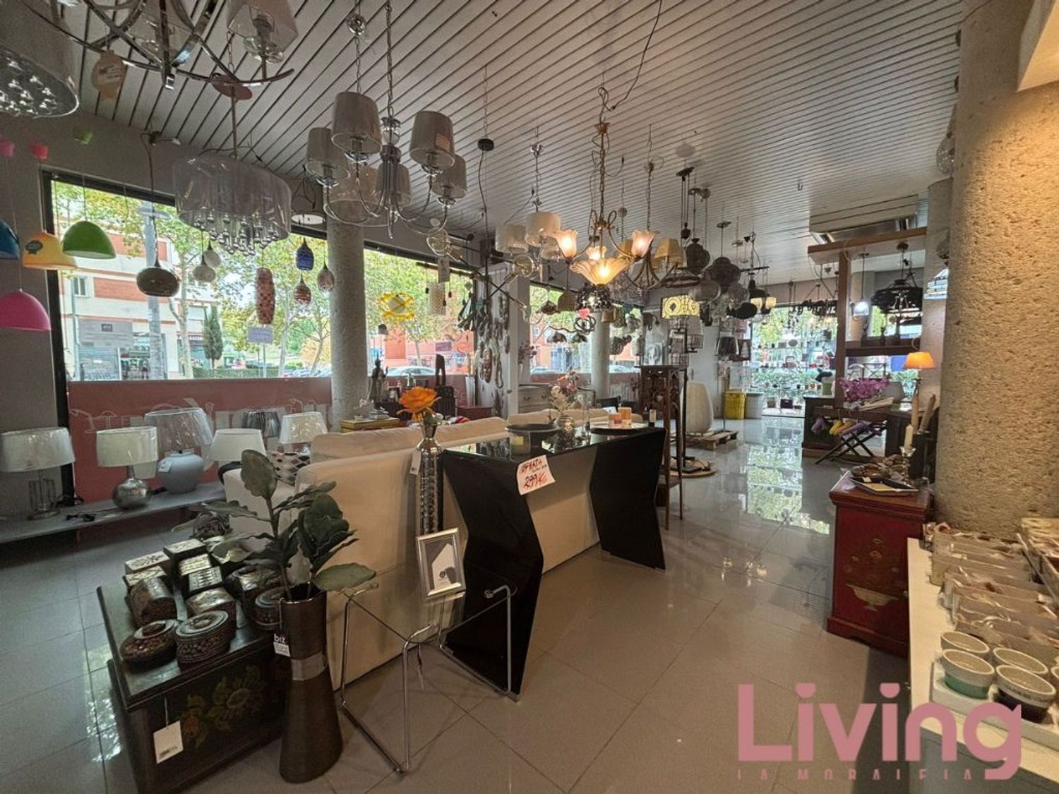 Local commercial dans Alcalá de Henares, Madrid à louer Photo intérieure– Image 1 sur 10