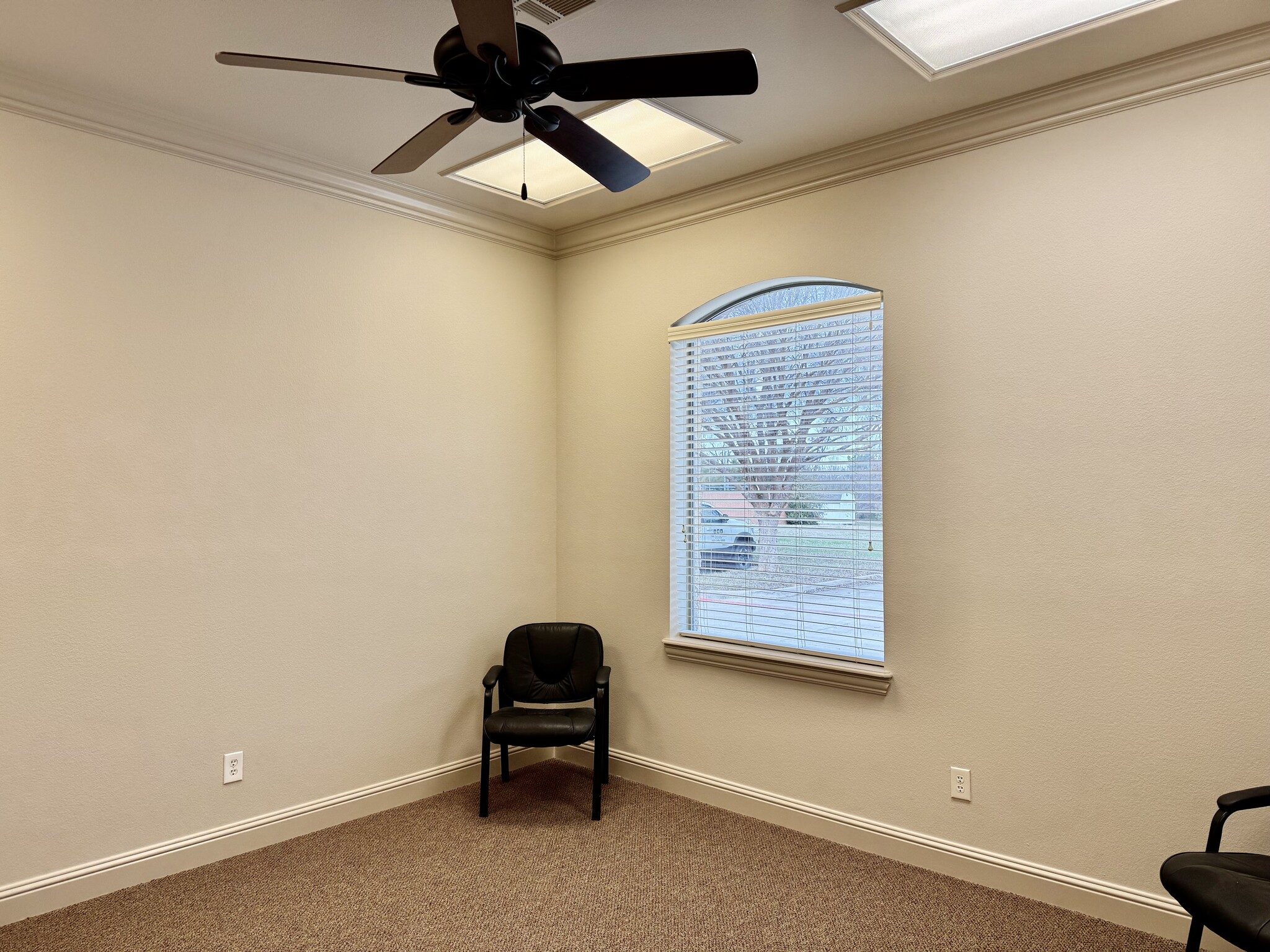 3419 Cross Timbers Rd, Flower Mound, TX à louer Photo de l’immeuble– Image 1 sur 5
