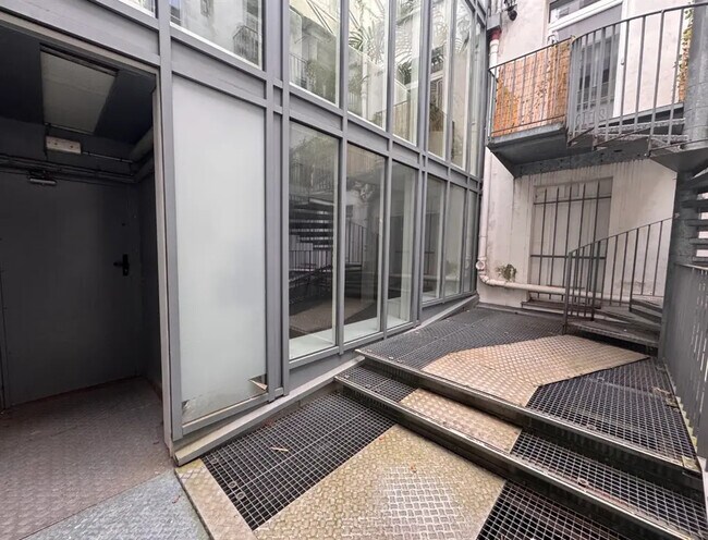 Plus de détails pour Bureau à louer