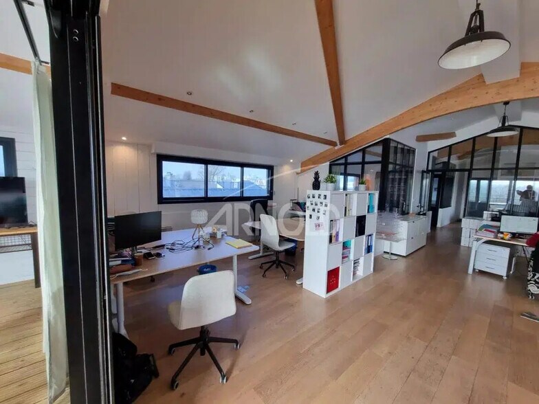 Bureau dans Saint-Herblain à louer - Photo de l’immeuble – Image 3 sur 5