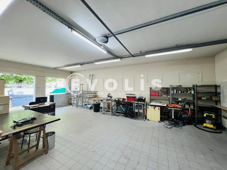 Bureau dans Villemomble à vendre - Photo de l’immeuble – Image 2 sur 15