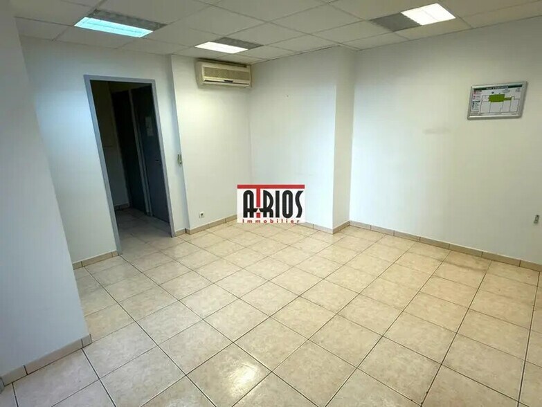 Bureau dans Toulon à vendre - Photo intérieure – Image 2 sur 9