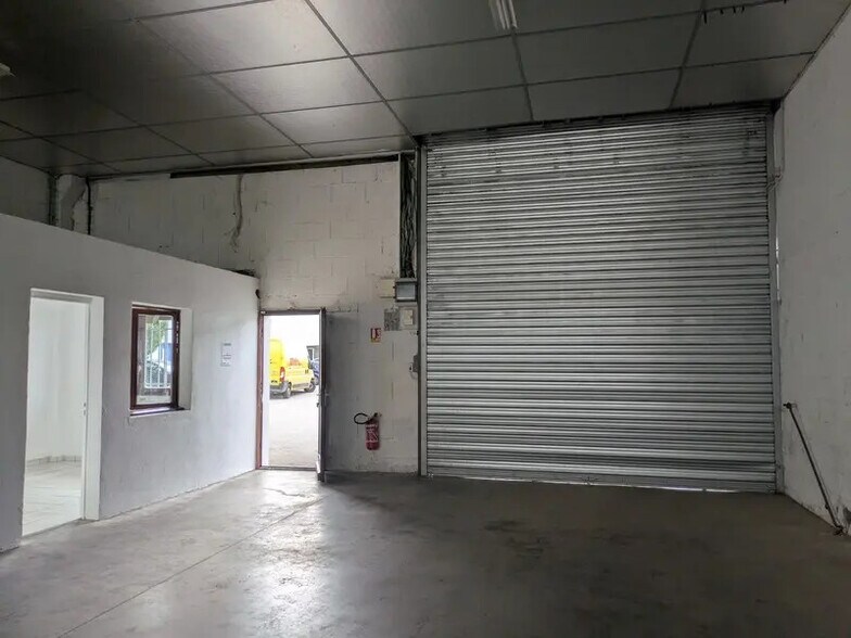 Bureau dans Chambéry à louer - Photo de l’immeuble – Image 3 sur 7