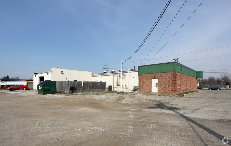 14211 E Broad St, Pataskala, OH à louer - Photo de l’immeuble – Image 2 sur 2