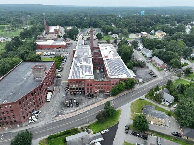 Plus de détails pour 51-55 Middlesex St, Chelmsford, MA - Industriel/Logistique à louer