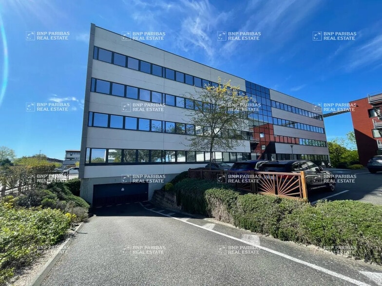 Bureau dans Toulouse à louer - Photo de l’immeuble – Image 1 sur 25