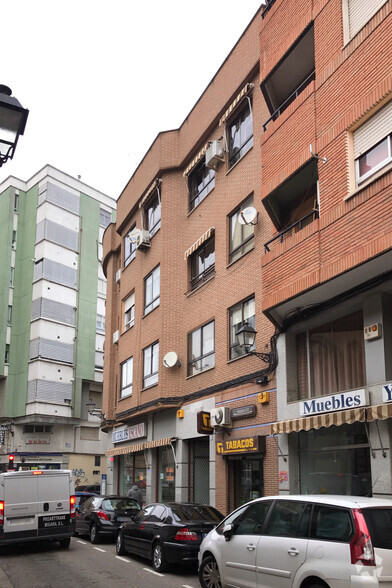 Calle Poeta Rafael Morales, 2, Talavera de la Reina, Toledo à vendre - Photo de l’immeuble – Image 2 sur 2